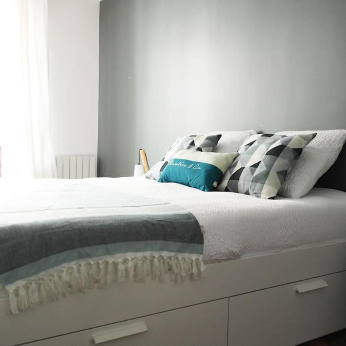 Appartement Haussmanannien Cosy - Republique Paris Exteriör bild